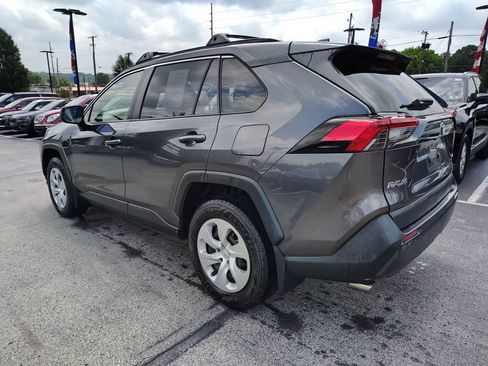 Used 2019 Toyota RAV4 LE w/ Carpet Mat Package FWD image 6