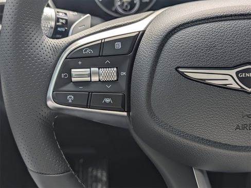 Used 2026 Genesis G70 2.5T image 16