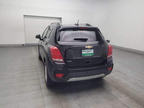 Used 2019 Chevrolet Trax LT w/ LT Convenience Package FWD image 6