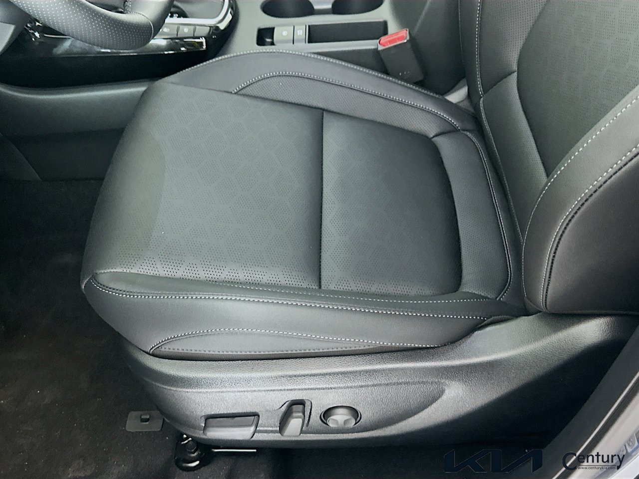 New 2026 Kia Seltos SX w/ SX Sunroof Package AWD/4WD image 17