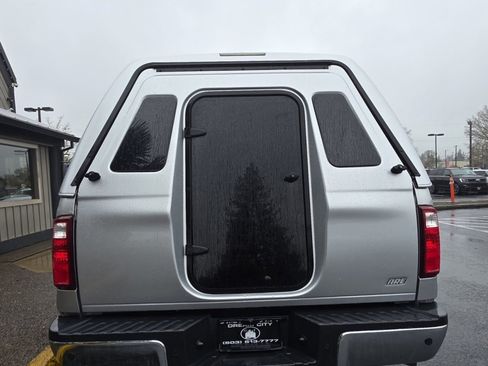 Used 2015 Ford F250 XLT w/ XLT Premium Package AWD/4WD image 7