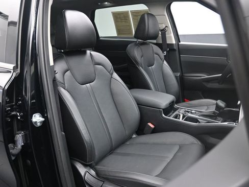 Used 2025 Kia Sorento S w/ Panoramic Sunroof Package FWD image 34