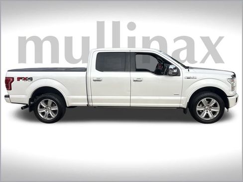 Used 2015 Ford F150 Platinum w/ Equipment Group 701A Luxury image 2
