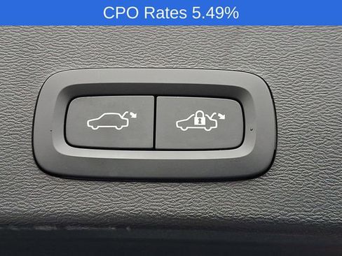 Certified 2023 Volvo XC40 B5 Plus w/ Climate Package AWD/4WD image 33