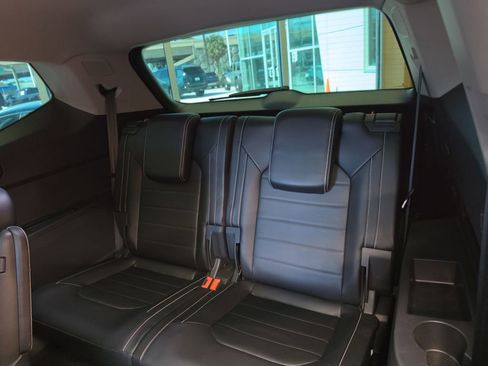 Used 2022 Volkswagen Atlas SEL Premium AWD/4WD image 39