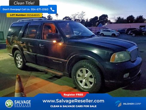 Used 2005 Lincoln Navigator 4WD image 5