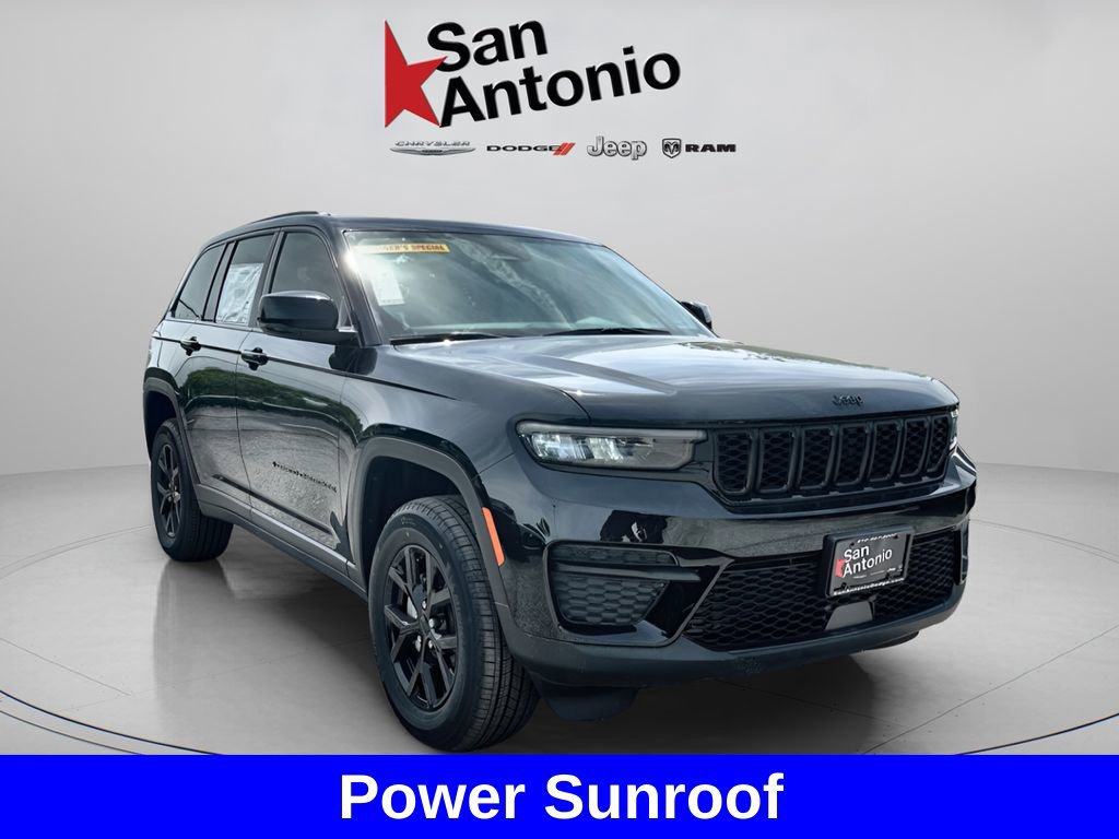 New 2025 Jeep Grand Cherokee Altitude RWD image 3