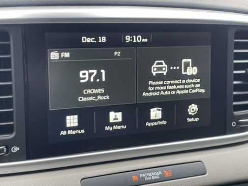 Used 2021 Kia Sportage LX image 2