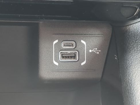 New 2026 Jeep Compass Latitude AWD/4WD image 19