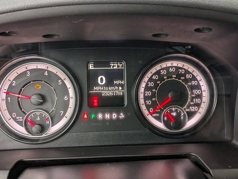 Used 2016 RAM 2500 Tradesman w/ Chrome Appearance Group AWD/4WD image 22
