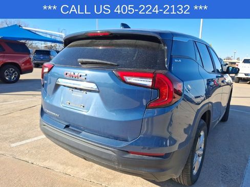 Used 2024 GMC Terrain SLE image 22