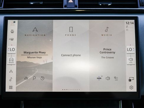 New 2026 Land Rover Range Rover Velar Dynamic SE image 14