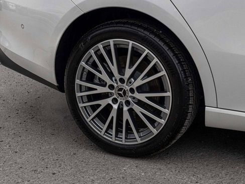 Used 2025 Mercedes-Benz CLA 250 4MATIC image 8