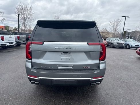 New 2026 GMC Yukon XL Denali w/ Denali Reserve Package AWD/4WD image 8