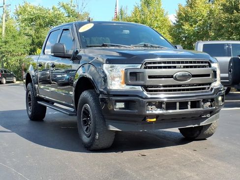 Used 2019 Ford F150 XLT w/ Equipment Group 302A Luxury AWD/4WD image 3