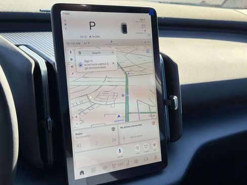 New 2025 Volvo EX30 Ultra w/ Protection Package Premier image 3