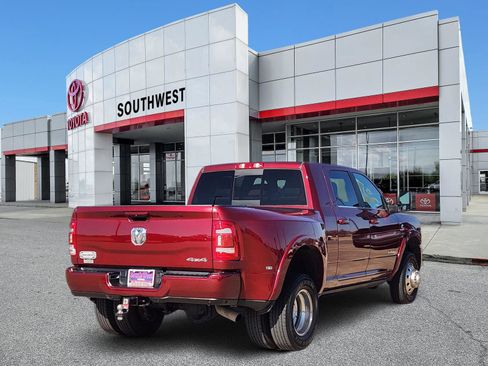 Used 2024 RAM 3500 Limited image 5