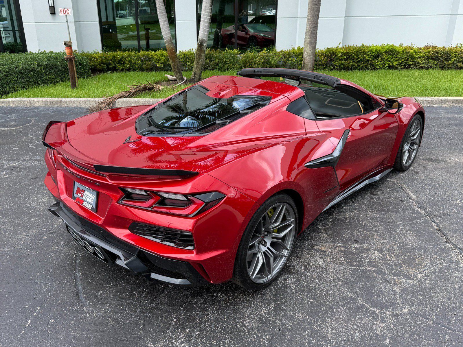 Used 2023 Chevrolet Corvette Z06 w/ Engine Appearance Package RWD image 19
