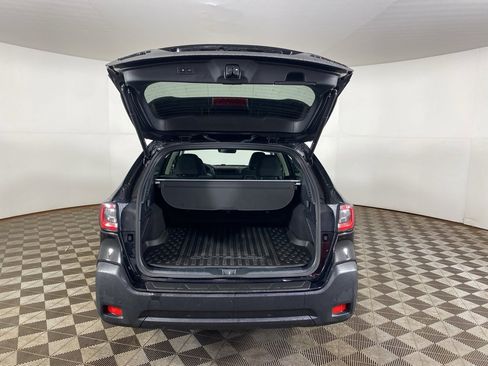 Used 2023 Subaru Outback Onyx Edition image 7