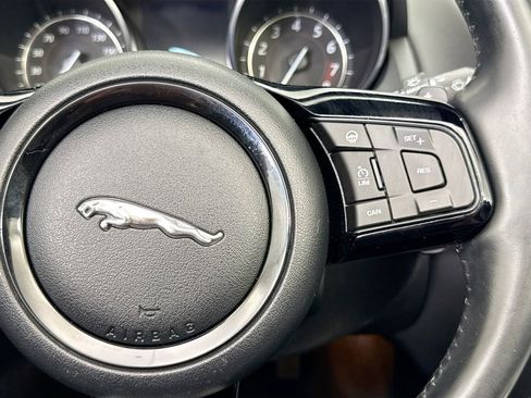 Used 2016 Jaguar F-TYPE Convertible image 12