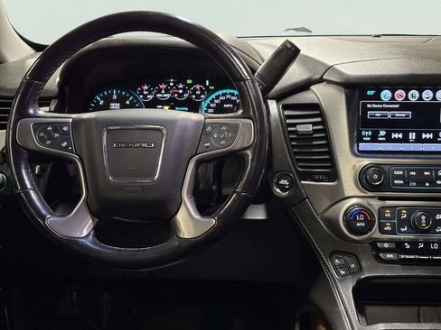 Used 2019 GMC Yukon XL Denali w/ Open Road Package AWD/4WD image 27
