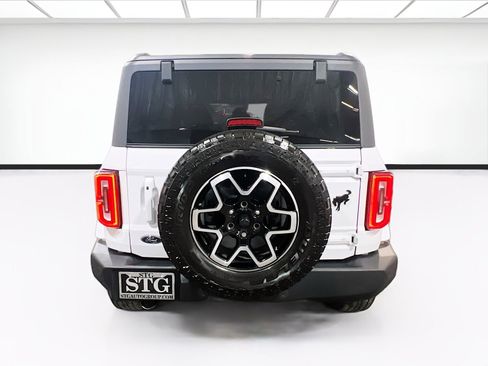 Used 2023 Ford Bronco Outer Banks AWD/4WD image 5
