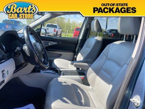 Used 2016 Honda Pilot Touring image 29