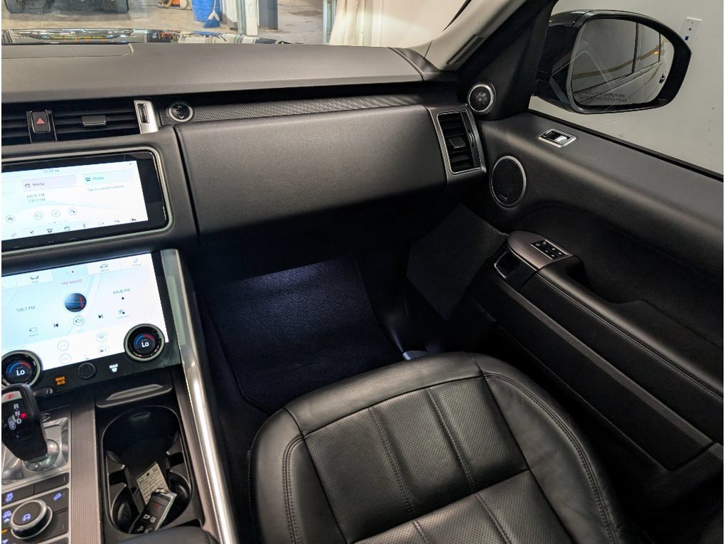 Used 2020 Land Rover Range Rover Sport HSE AWD/4WD image 14
