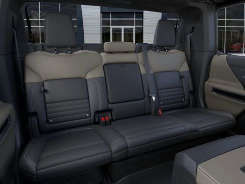 New 2026 GMC Hummer EV 4x4 Crew Cab image 17