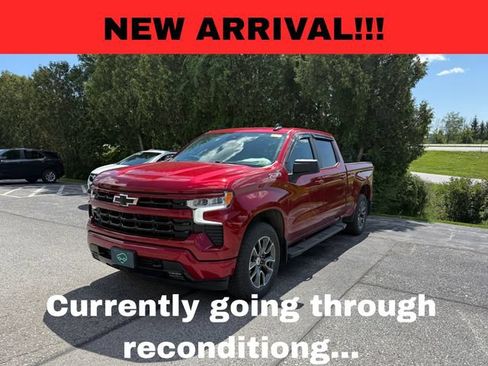 Used 2023 Chevrolet Silverado 1500 RST w/ Z71 Off-Road Package AWD/4WD image 1