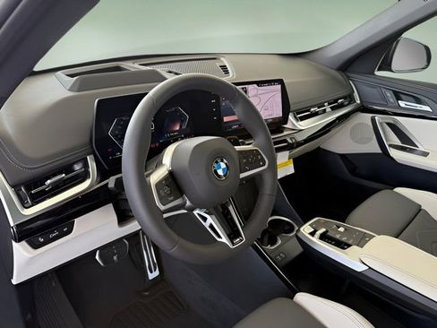 New 2026 BMW X1 xDrive28i w/ Technology Package image 19