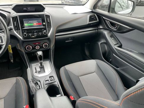 Used 2021 Subaru Crosstrek 2.0i Premium image 9