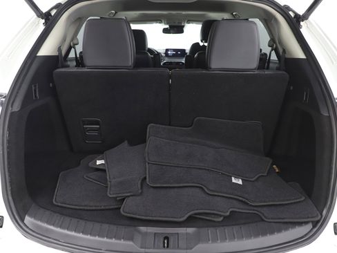 Used 2023 MAZDA CX-9 Touring image 11