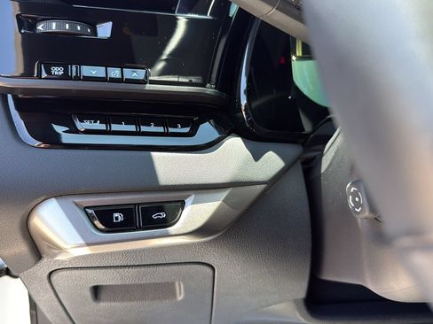 Used 2024 Lexus RX 350 w/ Convenience Package AWD/4WD image 17