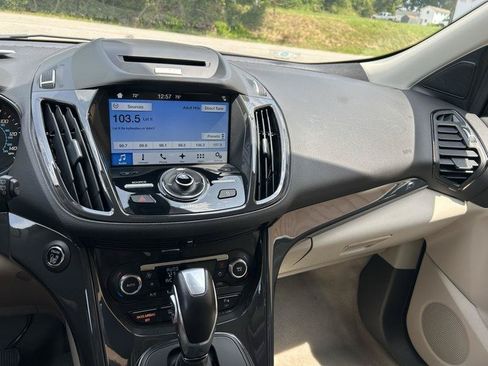 Used 2016 Ford Escape Titanium w/ Equipment Group 301A FWD image 16