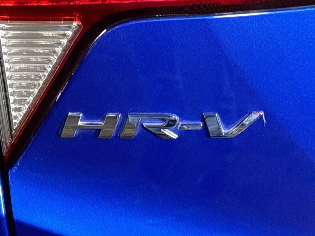 Used 2022 Honda HR-V Sport image 23