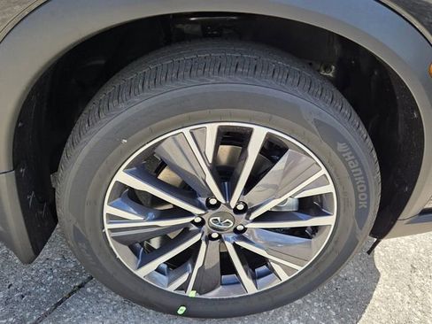 New 2026 INFINITI QX60 Luxe w/ Cargo Package FWD image 9