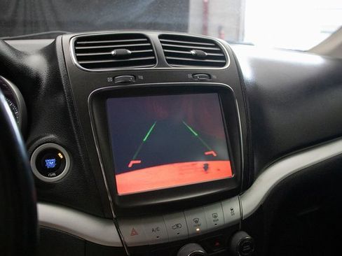 Used 2019 Dodge Journey GT image 36