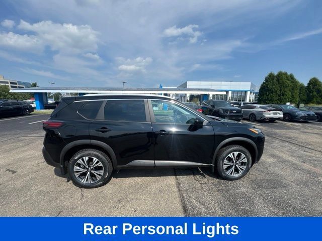 Used 2023 Nissan Rogue SV w/ SV Premium B Package AWD/4WD image 8