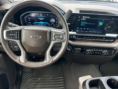 Used 2026 Chevrolet Silverado 1500 RST RWD image 16