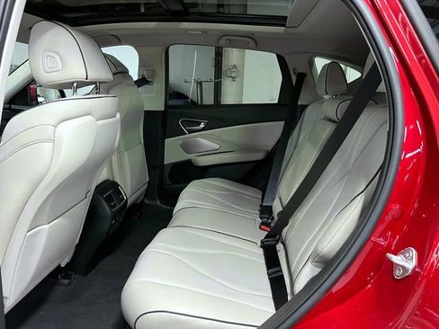 Used 2025 Acura RDX SH-AWD w/ Advance Package image 8