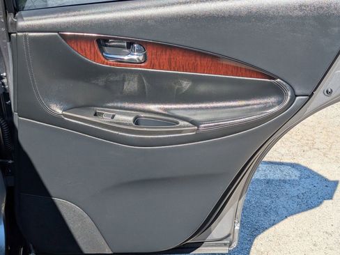 Used 2017 INFINITI QX50 AWD w/ Technology Package image 37