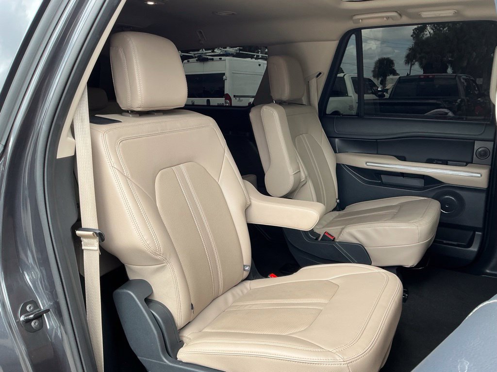 Certified 2024 Ford Expedition Max Limited RWD image 22