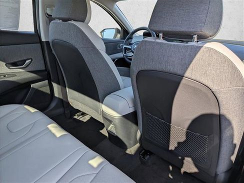 New 2026 Hyundai Elantra Limited image 30