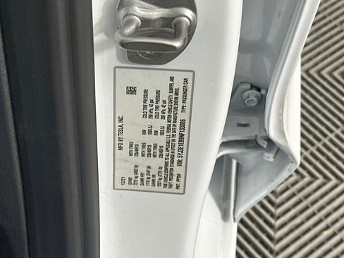 Used 2022 Tesla Model 3 Long Range AWD/4WD image 12