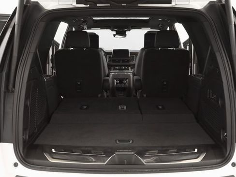 Used 2023 Chevrolet Tahoe High Country w/ LPO, Illumination Package AWD/4WD image 30