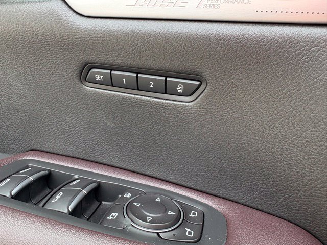 Used 2023 Cadillac XT6 Premium Luxury FWD image 23