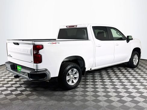 Used 2023 Chevrolet Silverado 1500 LT AWD/4WD image 10