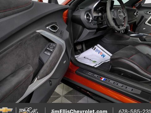 Used 2023 Chevrolet Camaro ZL1 RWD image 8