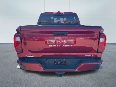 Used 2024 GMC Canyon AT4 AWD/4WD image 3